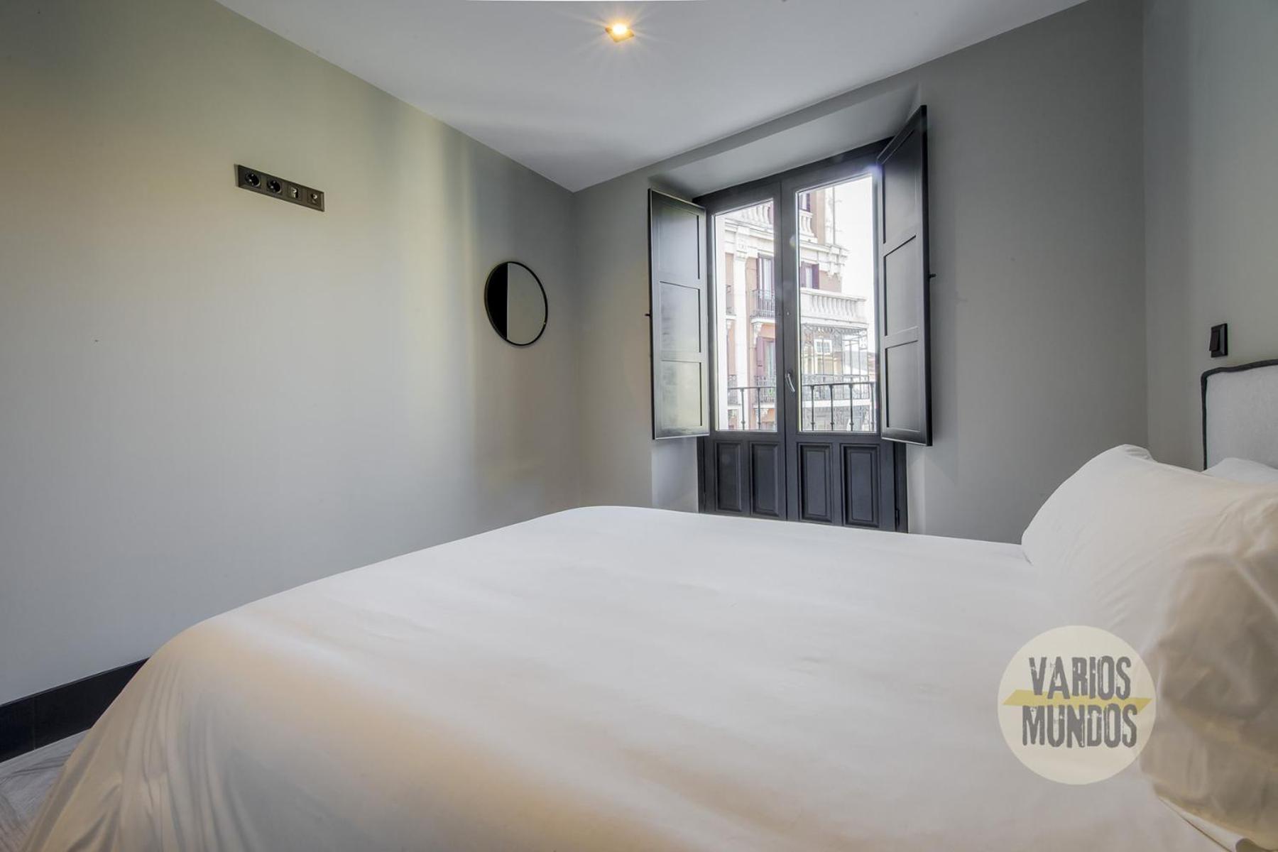 Premium Apt 7Pax En Calle Santa Ana-La Latina E2 Madrid Luaran gambar
